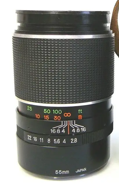 Ina 135mm f/2.8 Auto