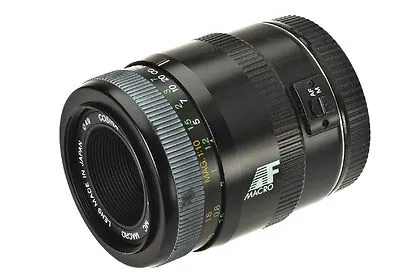 Cosina AF 100mm f/3.5 Macro