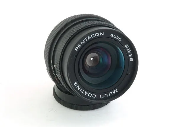 Pentacon 29mm f/2.8 MC Auto