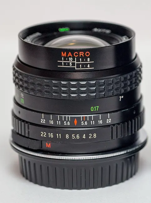 Ensinor 24mm f/2.8 MC Auto
