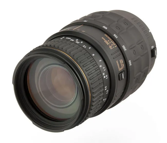 Quantaray AF 70-300mm f/4-5.6 LDO Macro
