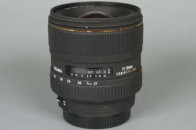 Sigma DG 17-35mm f/2.8-4 EX HSM