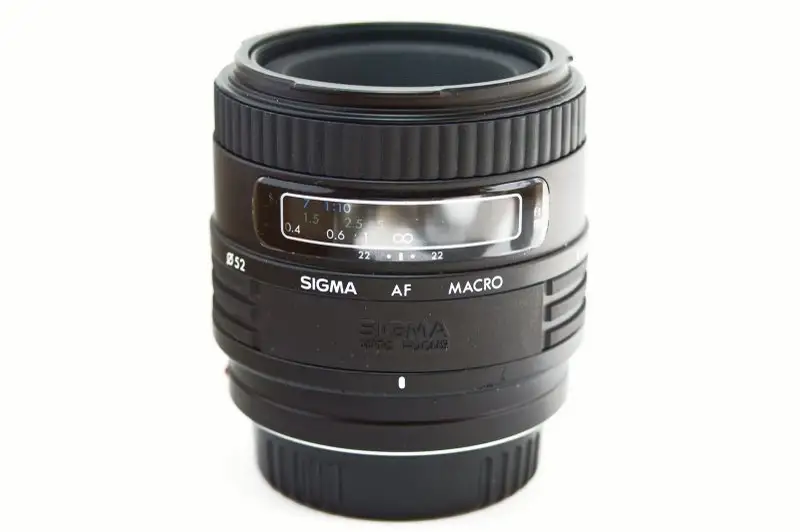 Sigma 50mm f/2.8 AF Macro