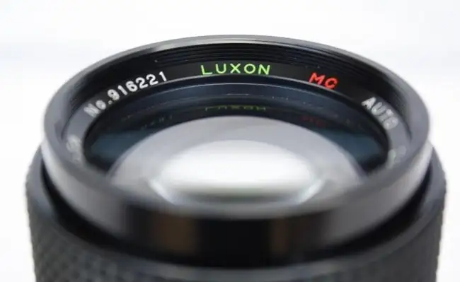Luxon 80-200mm f/3.9 MC Auto