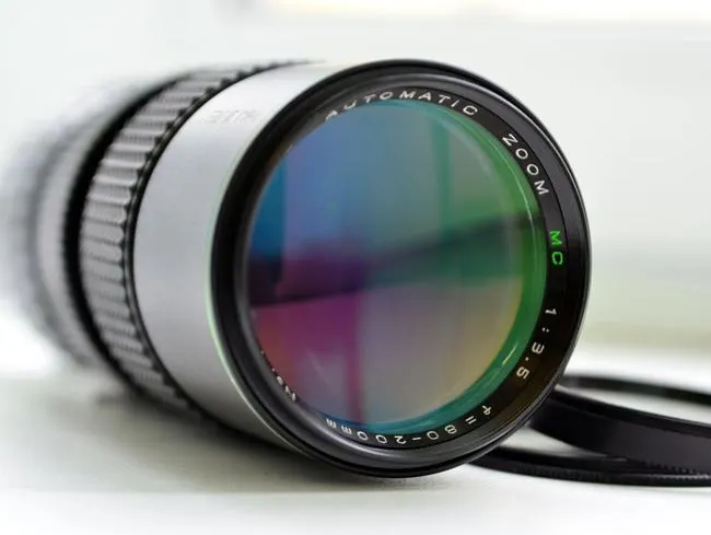Hanimex 80-200mm f/3.5 Automatic Zoom MC Macro