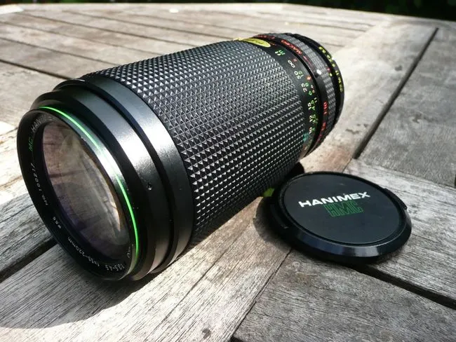 Hanimex 55-220mm f/3.5-4.5 MC Automatic zoom macro