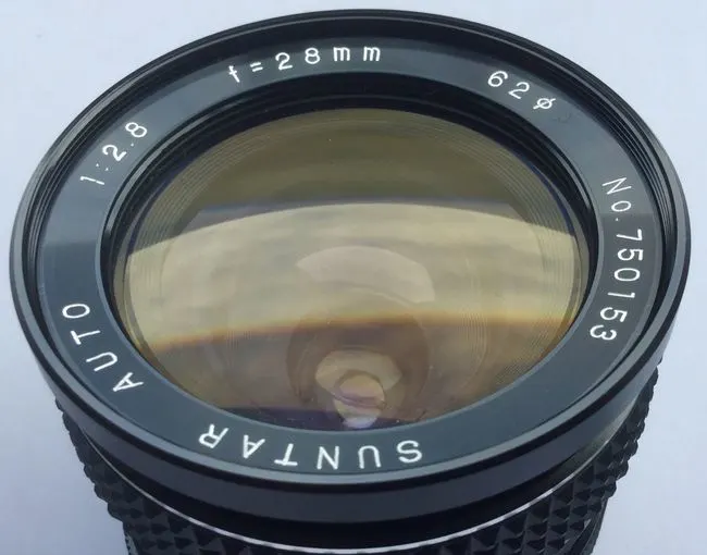 Suntar 28mm f/2.8 Auto