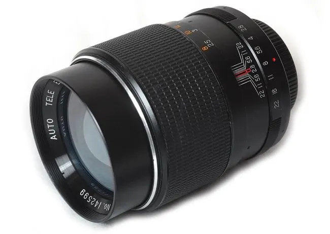 Eximar 135mm f/2.8 Auto Tele