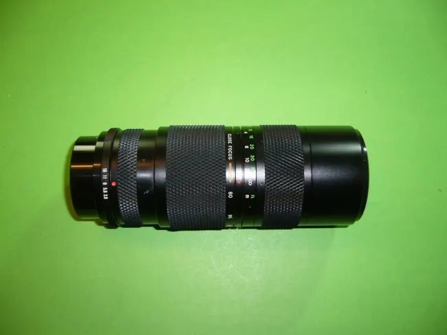 Revuenon Auto 80-200mm f/3.8 MC