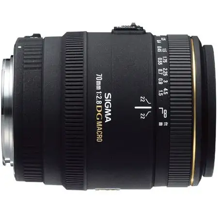 Sigma 70mm f/2.8 EX DG Macro
