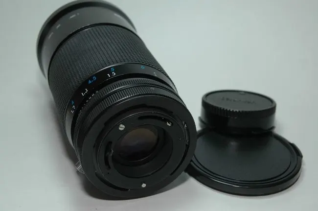 Kiron 28-210mm f/4-5.6 Macro