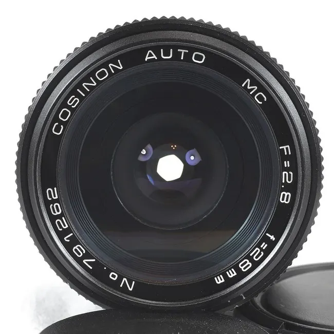 Cosinon 28mm f/2.8 Auto MC