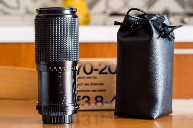Sicor 70-200mm f/3.8-4.8 MC