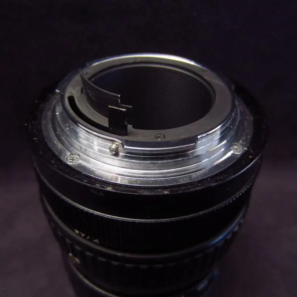 Kiron 28-70mm f/4 Macro