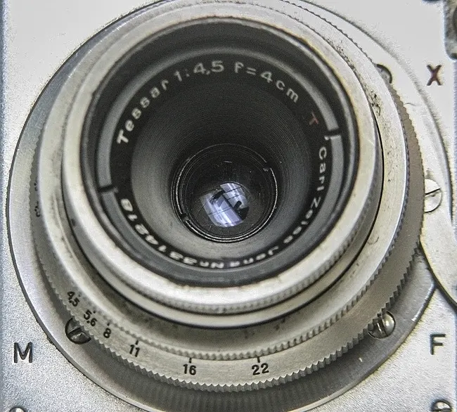 Carl Zeiss Jena Tessar T 40mm f/4.5