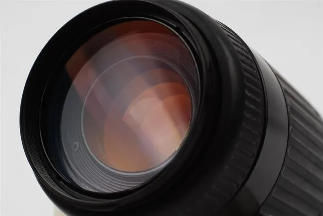 Tamron AF 90-300mm f/4.5-5.6 Tele Macro 62D