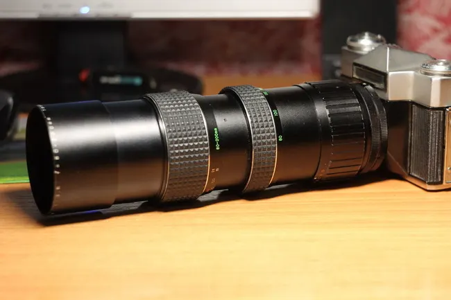 Makinon 80-200mm f/3.5 MC Auto
