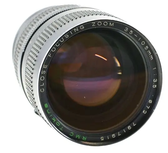 RMC Tokina 35-105mm f/3.5 Close Focusing Zoom