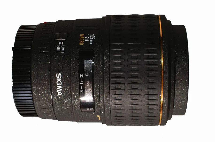 Sigma 105mm f/2.8 EX Macro