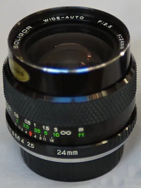 Soligor 24mm f/2.5 Multi-coated Wide-Auto