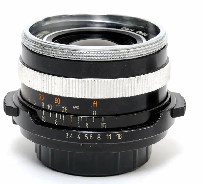Carl Zeiss Dynarex 90mm f/3.4 (Icarex 35)