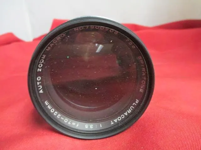Spiratone 70-220mm f/3.5 Pluracoat Auto Macro