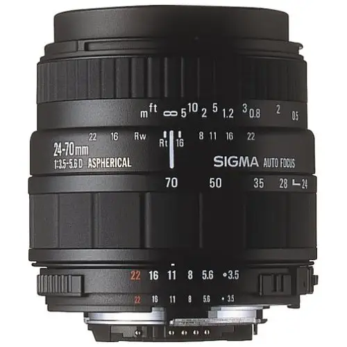 Sigma 24-70mm f/3.5-5.6 UC Aspherical
