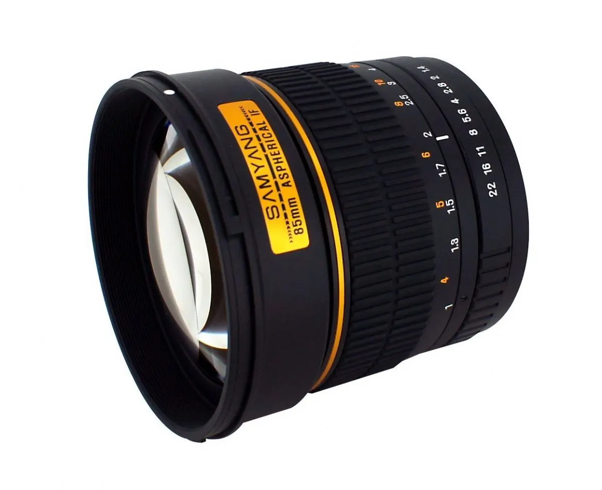 Samyang 85mm f/1.4 AS IF UMC