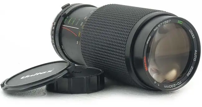 Unitax 70-230mm f/4 MC Auto Macro