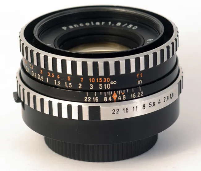 Carl Zeiss Jena Pancolar 50mm f/1.8 (1)
