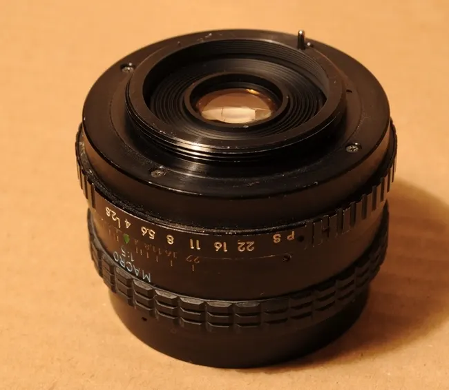 Saitex 28mm f/2.8 MC Auto