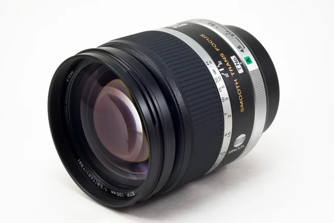 Minolta MF 135mm f/2.8 T4.5 STF