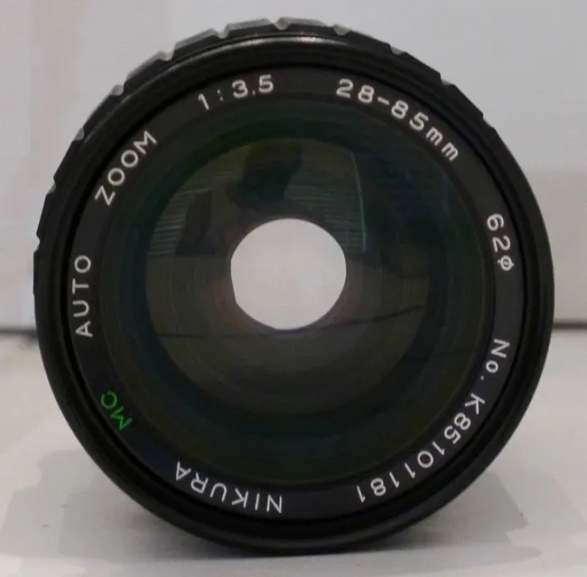 Nikura 28-85mm f/3.5 MC Auto