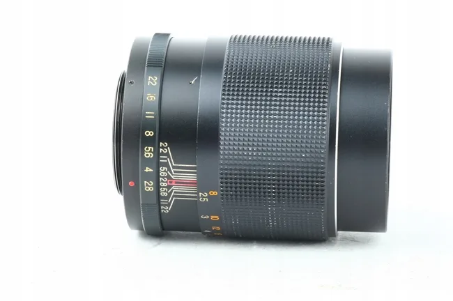 Doro-Color 135mm f/2.8 Auto Telephoto