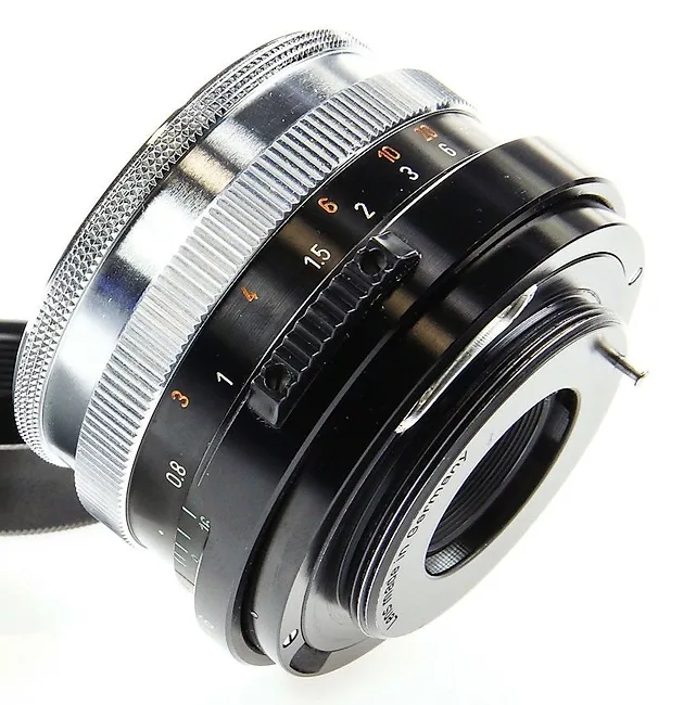Carl Zeiss Tessar 50mm f/2.8 (Icarex)
