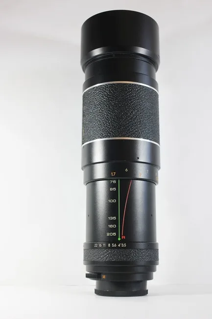Revuenon 75-205mm f/3.5 Auto
