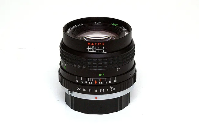 Starblitz 24mm f/2.8