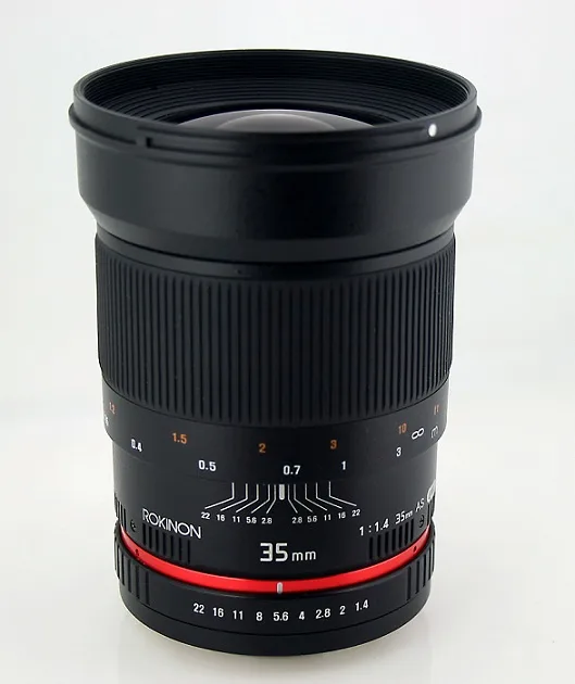 Rokinon 35mm f/1.4 Aspherical UMC