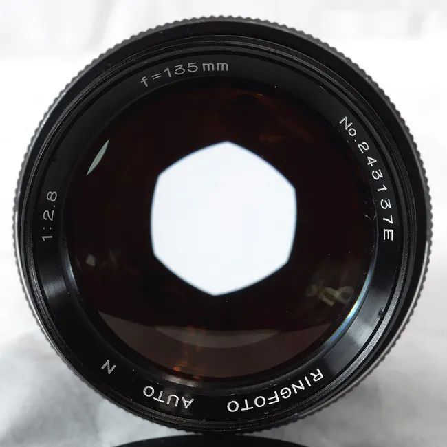 Ringfoto 135mm f/2.8 Auto N