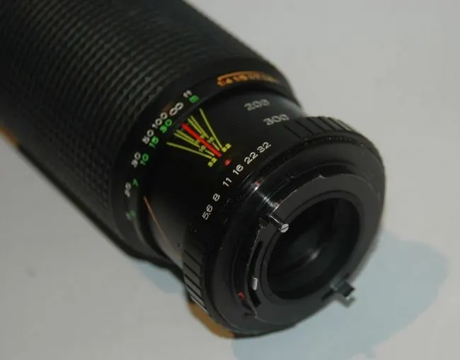 Ensinor 75-300mm f/5.6 Auto MC