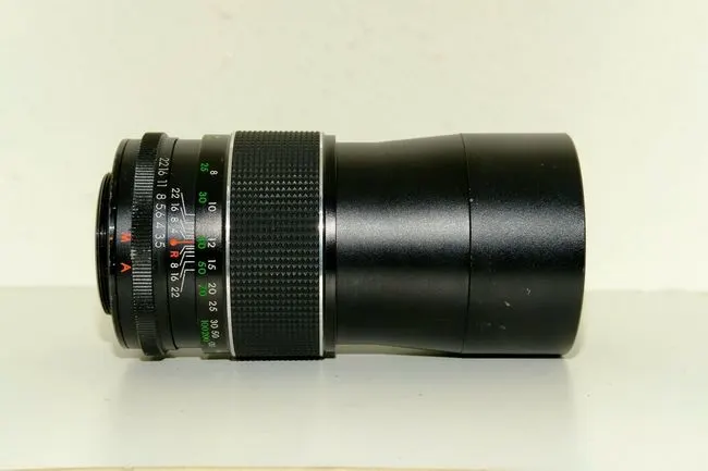Travenar 200mm f/3.5 Auto