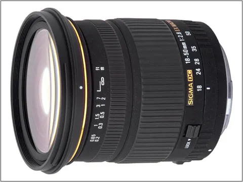 Sigma AF 18-50mm f/2.8 EX DC Macro
