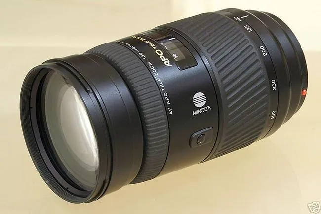 Minolta AF 100-400mm f/4.5-6.7 APO