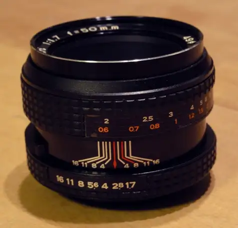 Petri 50mm f/1.7 C.C Auto