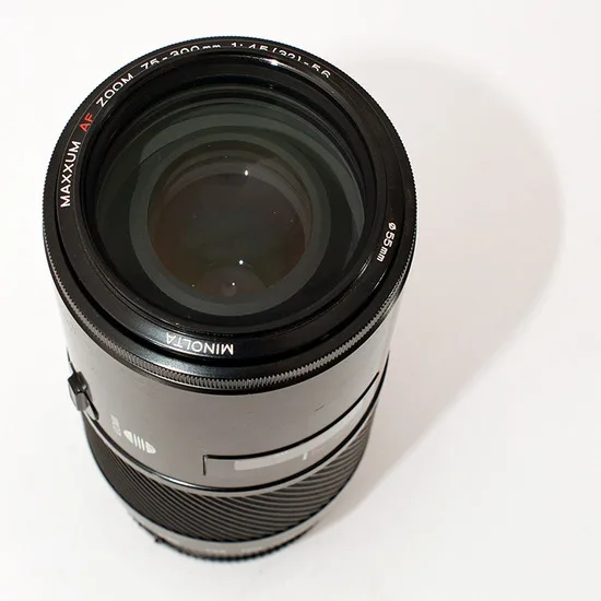 Minolta AF 75-300mm f/4.5-5.6
