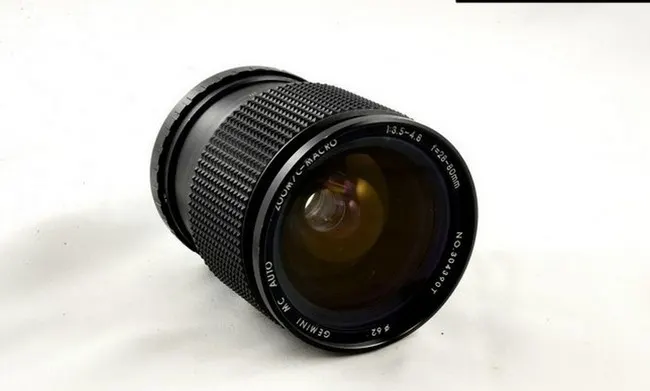 Gemini Auto Zoom/C-Macro 28-80mm f/3.5-4.8 MC