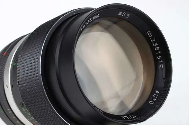 Uniron 135mm f/2.8 Auto Tele