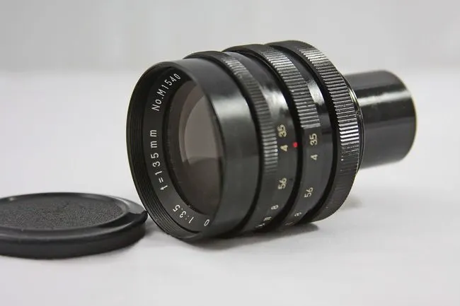 Macro Coligon 135mm f/3.5 Telephoto