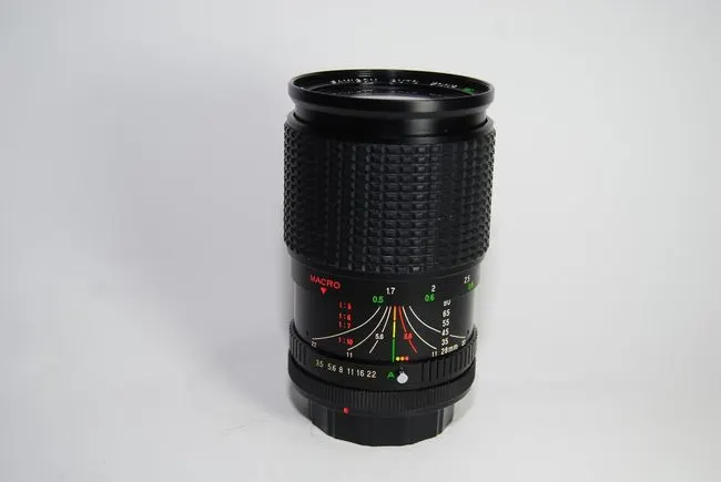 Samigon 28-100mm f/3.5-5.5 MC Auto