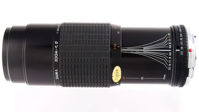 Sigma MF 75-210mm f/3.5-4.5 MC